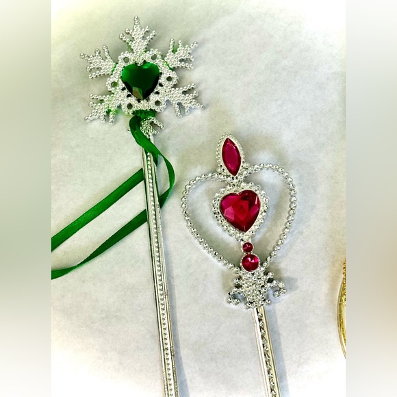 Princess Crowns & Wand Sets - Picture 3 of 16